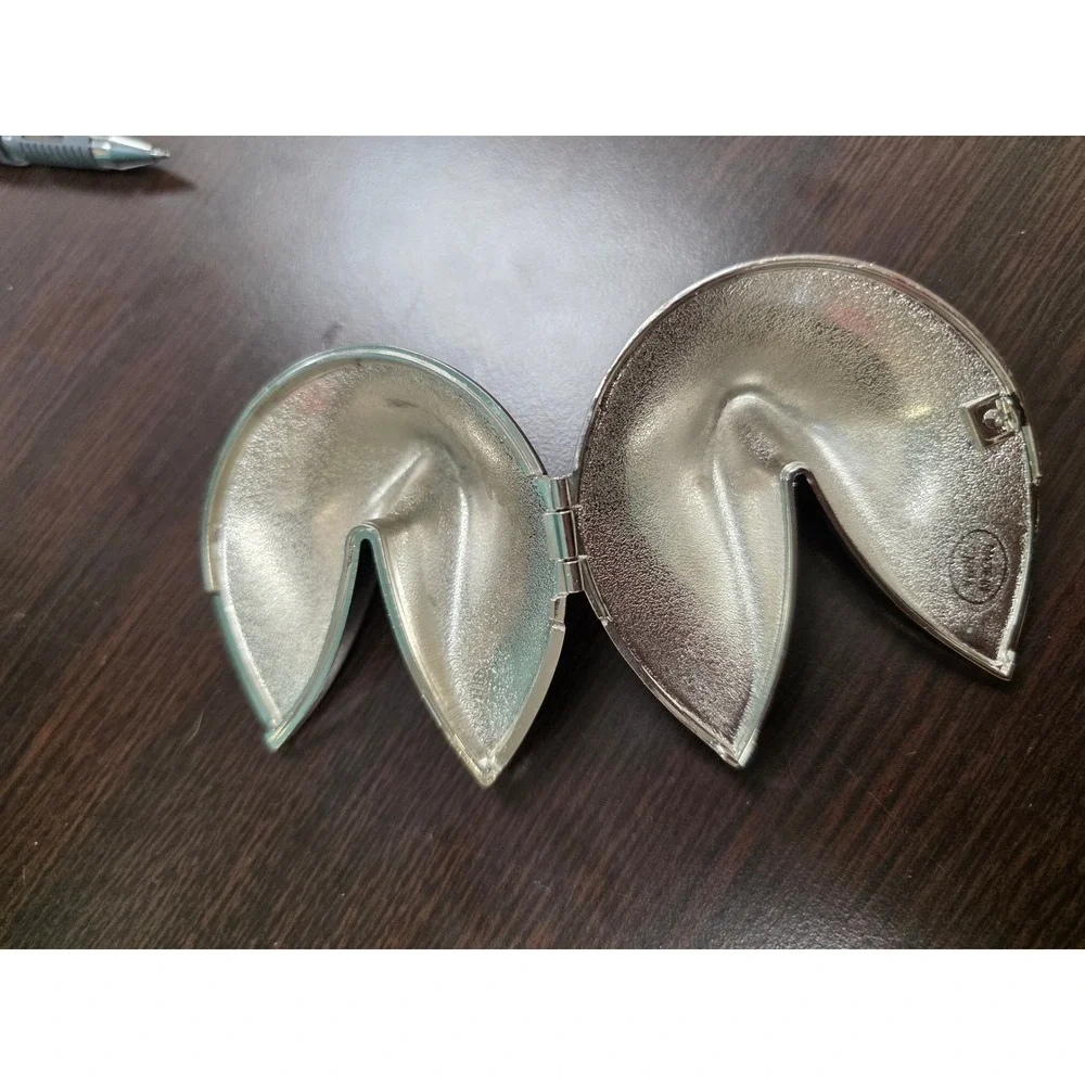 Silver Tone Metal Fortune Cookie Hinged Trinket Box Keepsake Jewelry Case